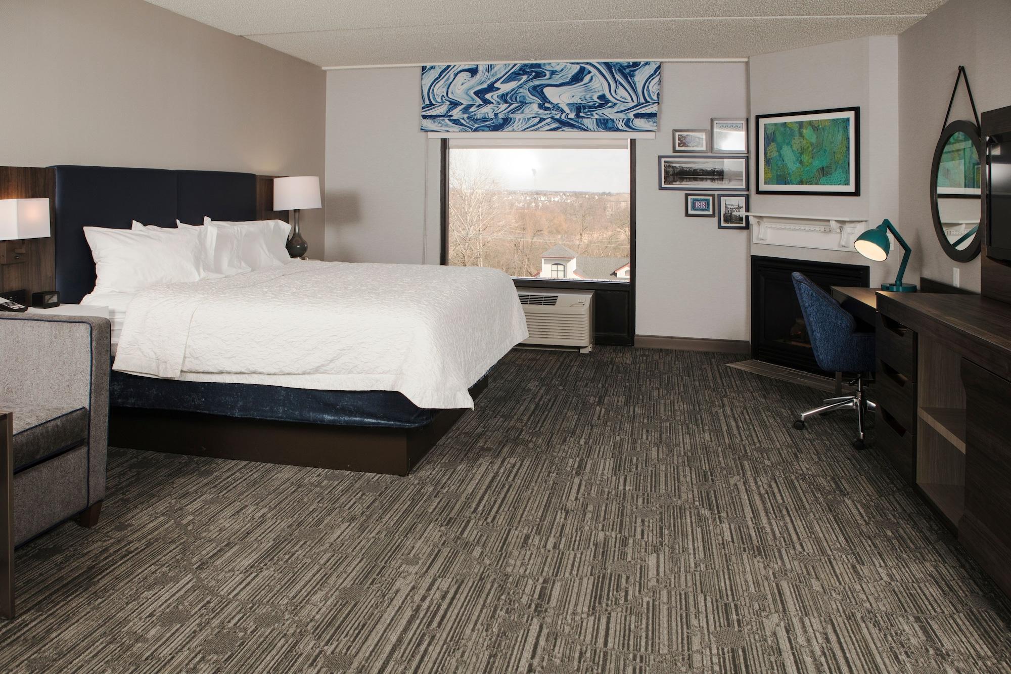 Hampton Inn Easton Bagian luar foto