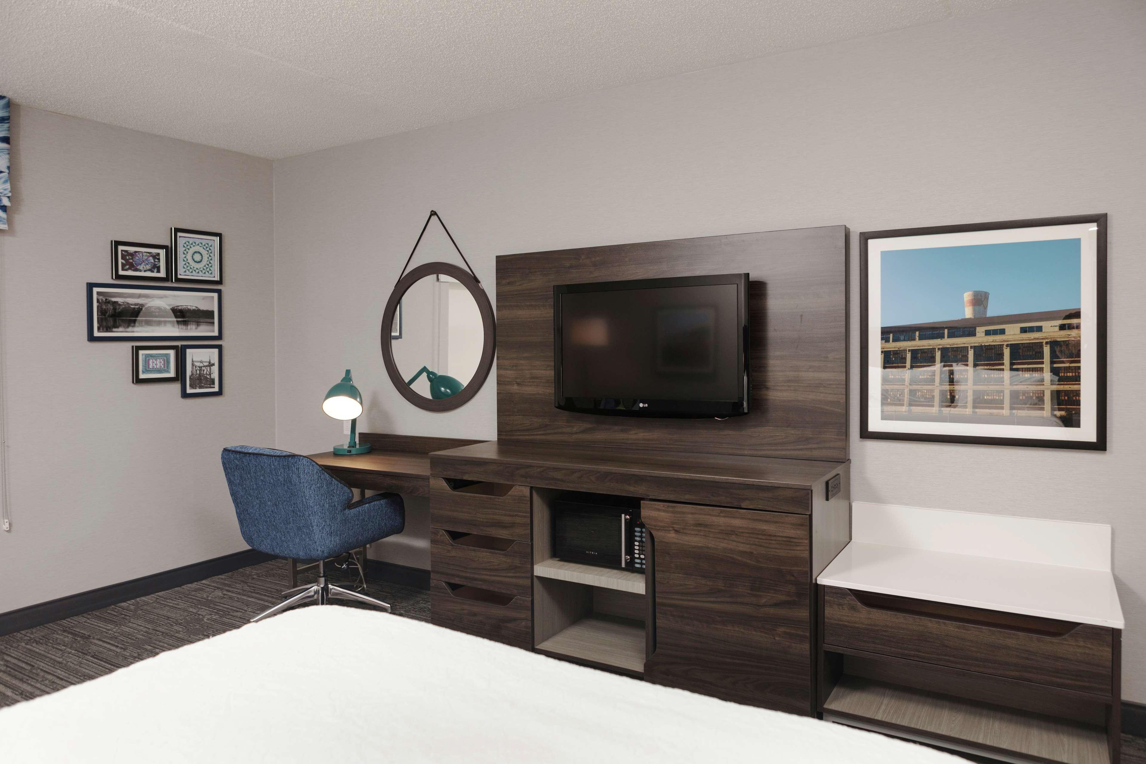 Hampton Inn Easton Bagian luar foto