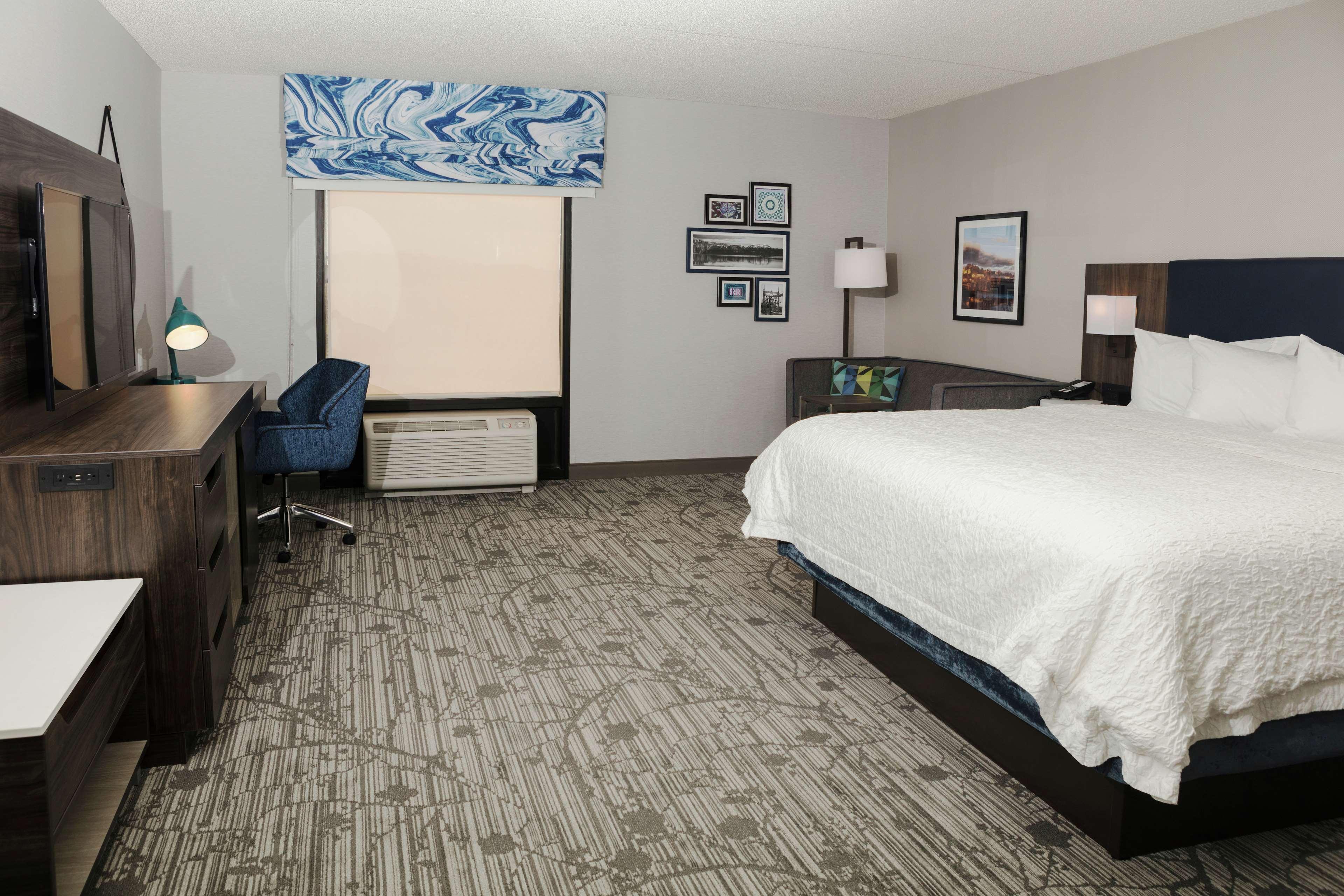 Hampton Inn Easton Bagian luar foto