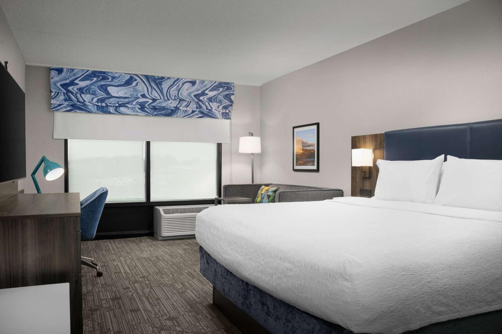 Hampton Inn Easton Bagian luar foto