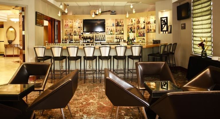 Hampton Inn Easton Bagian luar foto